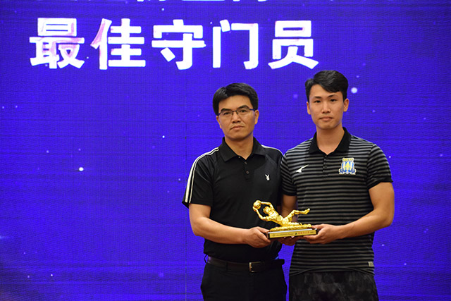 阿尔特塔透露因伤缺席几周，马德里竞技调低阿尔瓦雷斯转会费